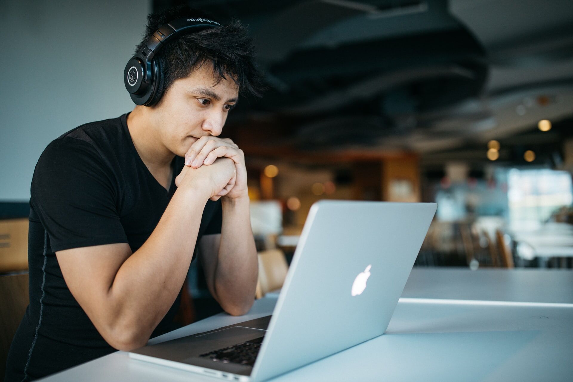 wes-hicks-4-EeTnaC1S4-unsplash Empowering Educators: A Guide to Edtech Tools and Strategies