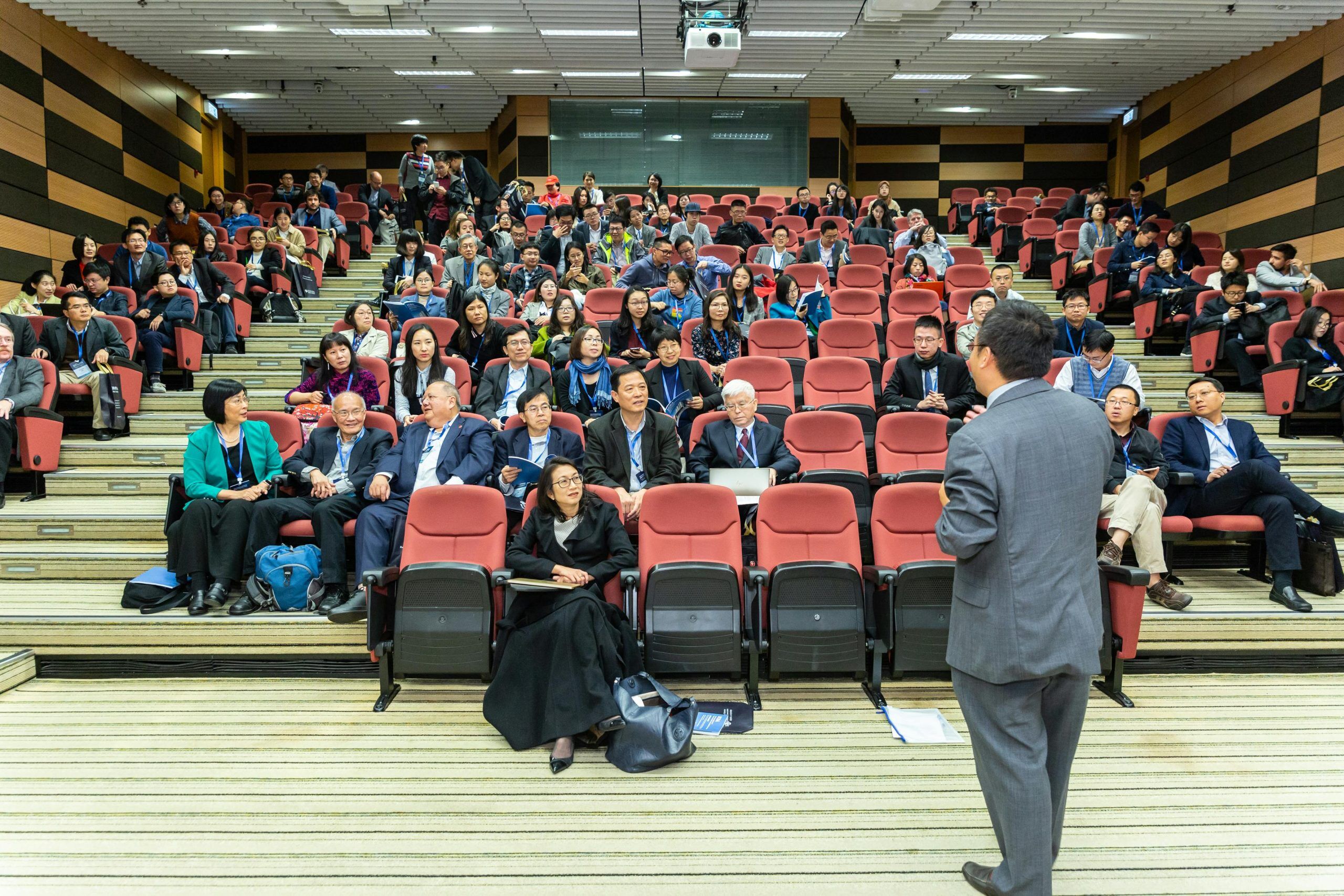 pexels-icsa-833425-1709003 From Fear to Confidence: Teaching Public Speaking to K-12 Students